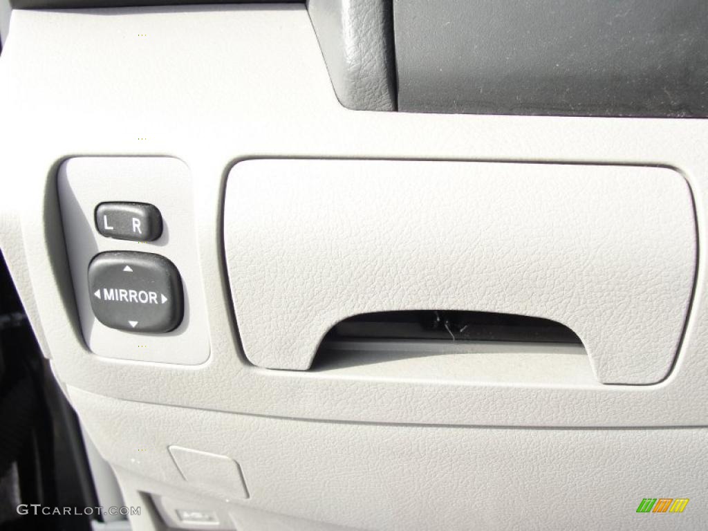 2007 Camry XLE V6 - Black / Ash photo #44