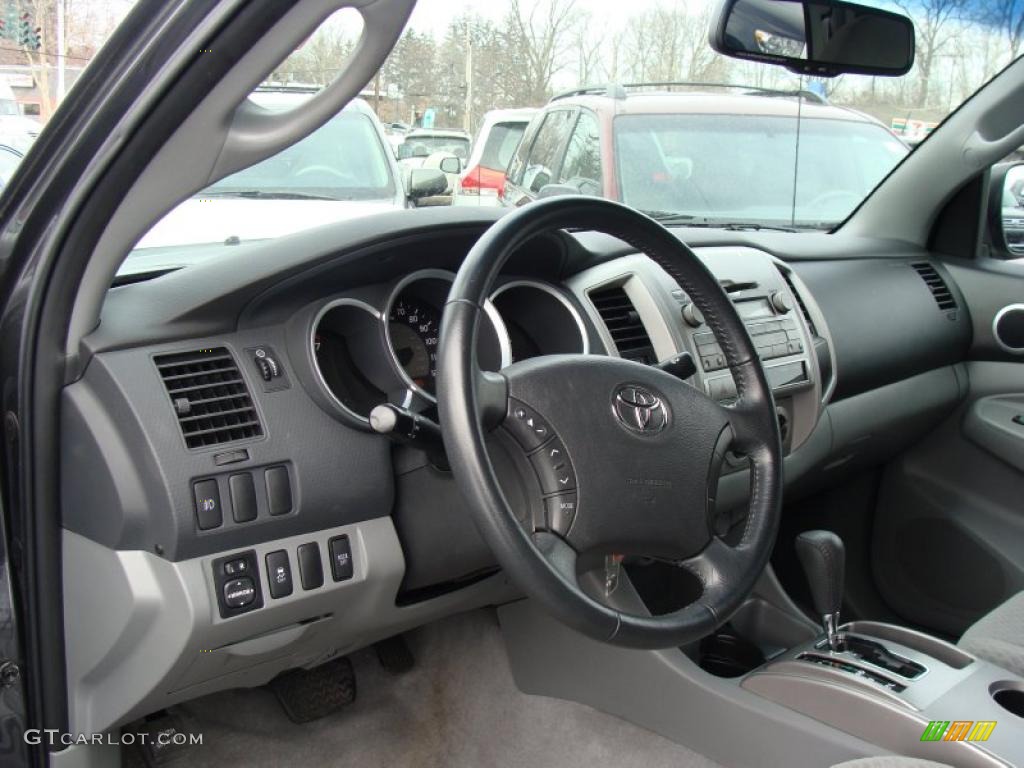 Graphite Gray Interior 2009 Toyota Tacoma V6 SR5 Double Cab 4x4 Photo #42860336