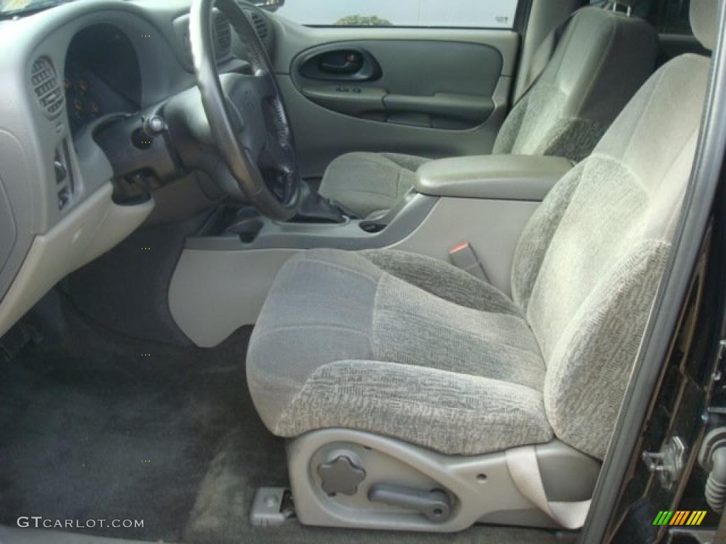 2002 TrailBlazer LS - Onyx Black / Dark Pewter photo #11