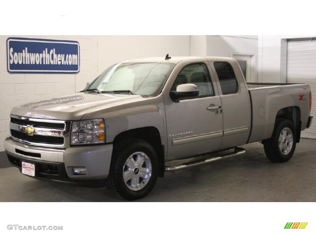 2009 Silverado 1500 LTZ Extended Cab 4x4 - Silver Birch Metallic / Light Cashmere photo #2