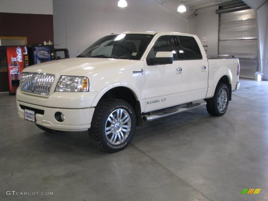White Chocolate Tri-Coat 2008 Lincoln Mark LT SuperCrew 4x4 Exterior Photo #42871354