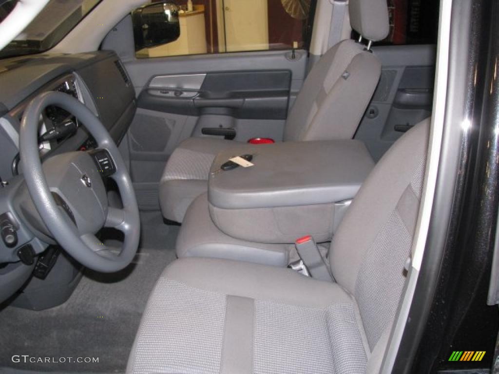 2009 Ram 3500 Big Horn Edition Quad Cab 4x4 - Brilliant Black Crystal Pearl / Medium Slate Gray photo #5