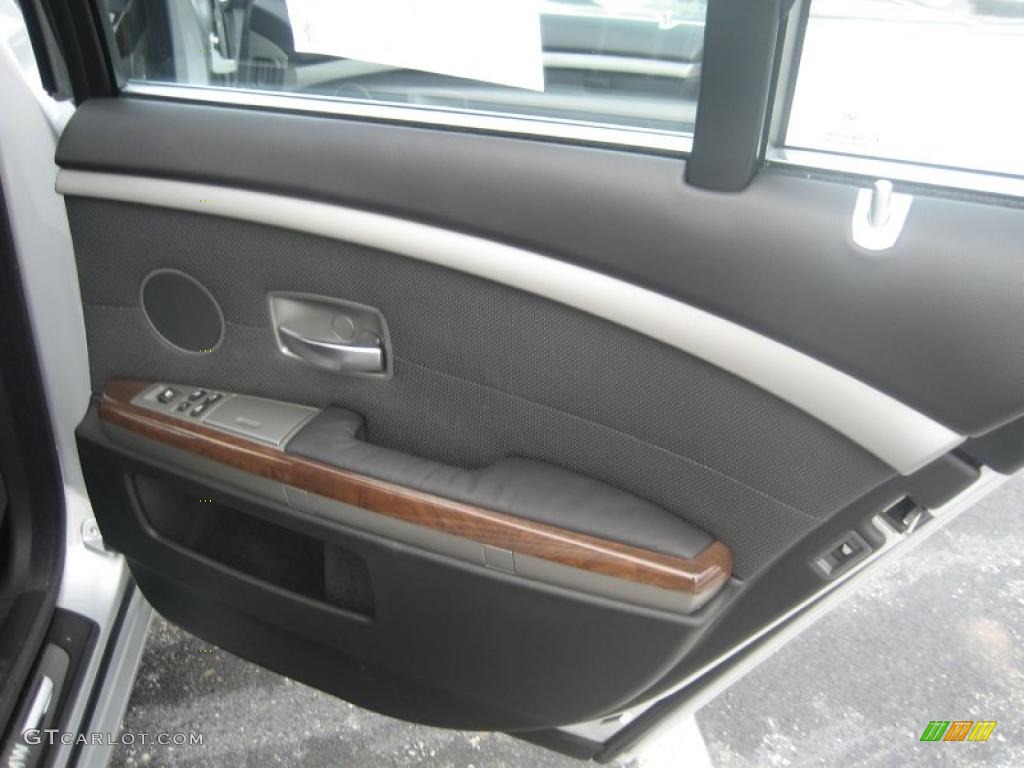 2003 7 Series 745i Sedan - Titanium Silver Metallic / Black/Natural Brown photo #32