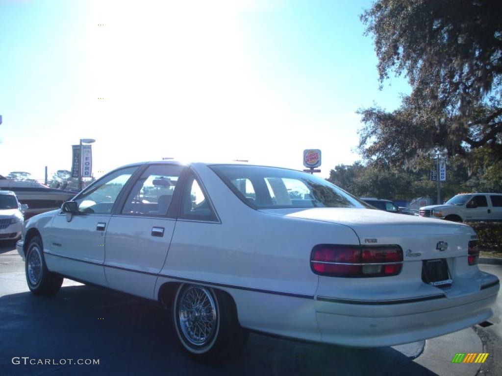 1991 Caprice Sedan - White / Gray photo #3