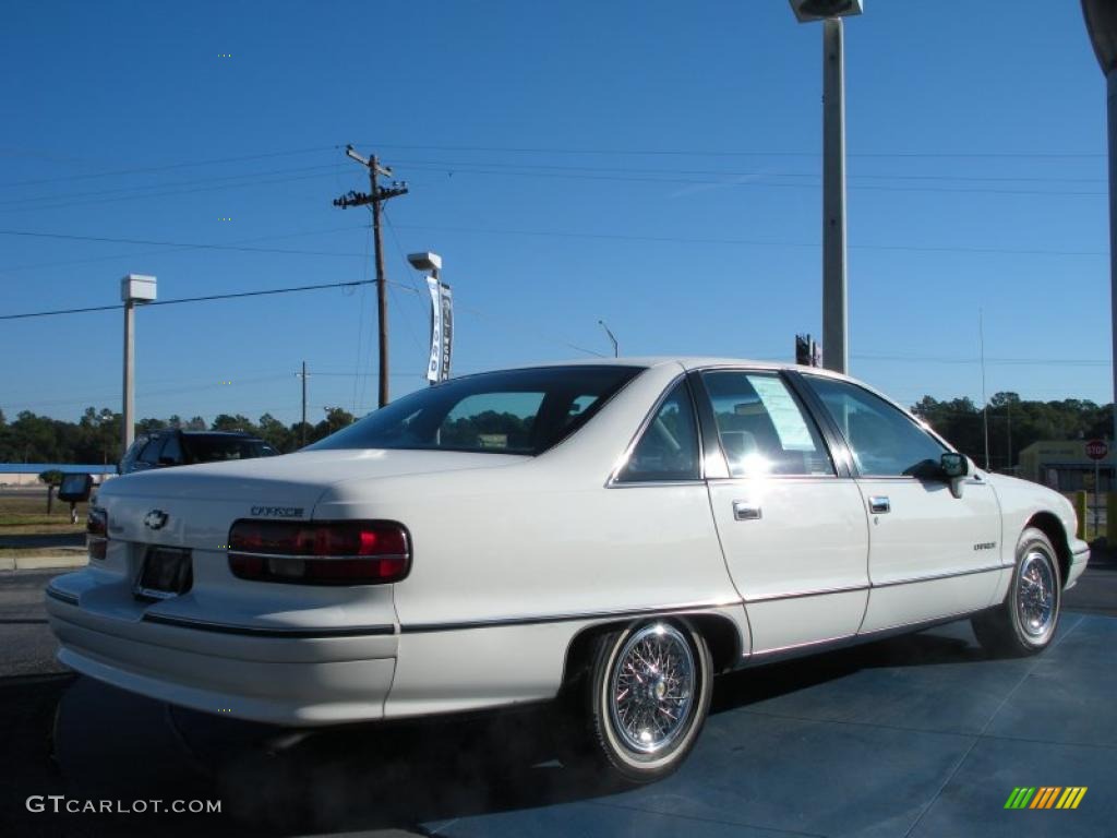 1991 Caprice Sedan - White / Gray photo #5