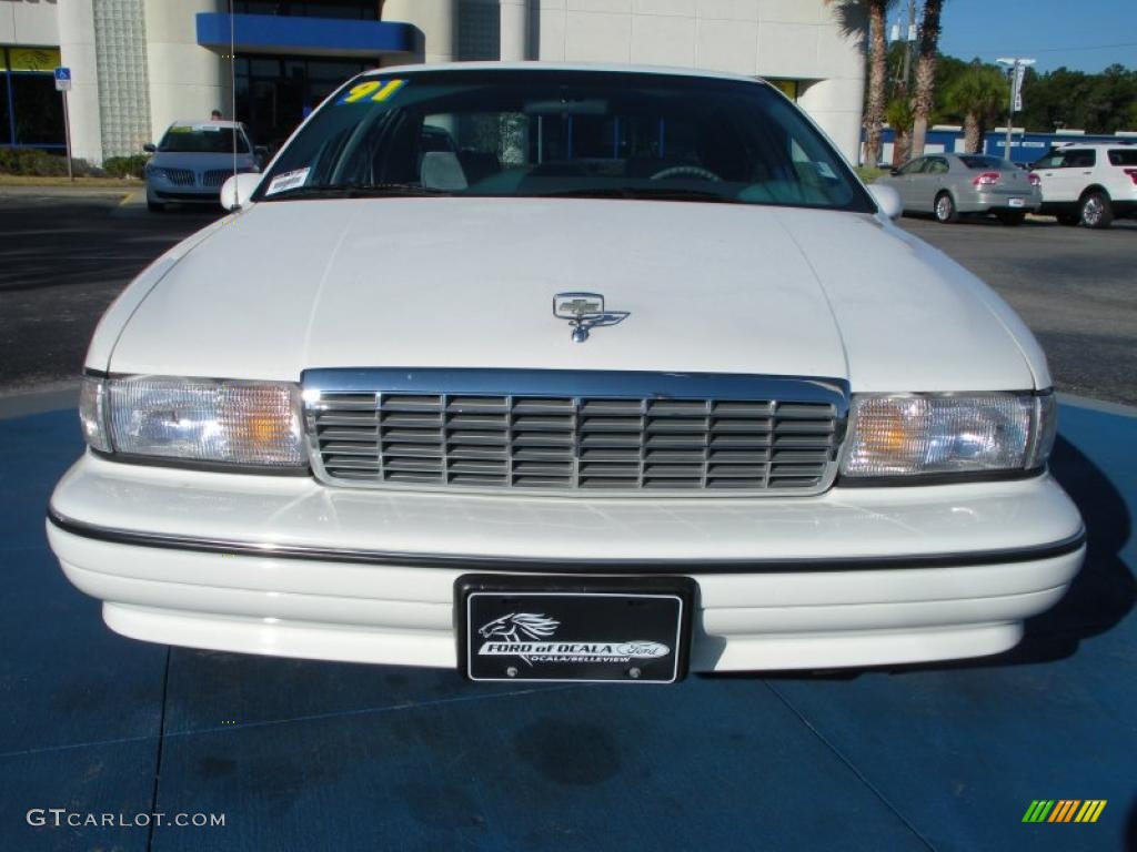 1991 Caprice Sedan - White / Gray photo #8