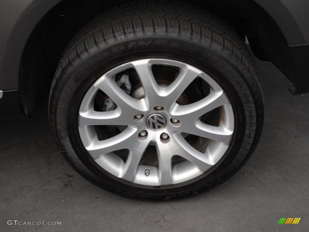 2008 Volkswagen Touareg 2 V8 Wheel Photo #42876527