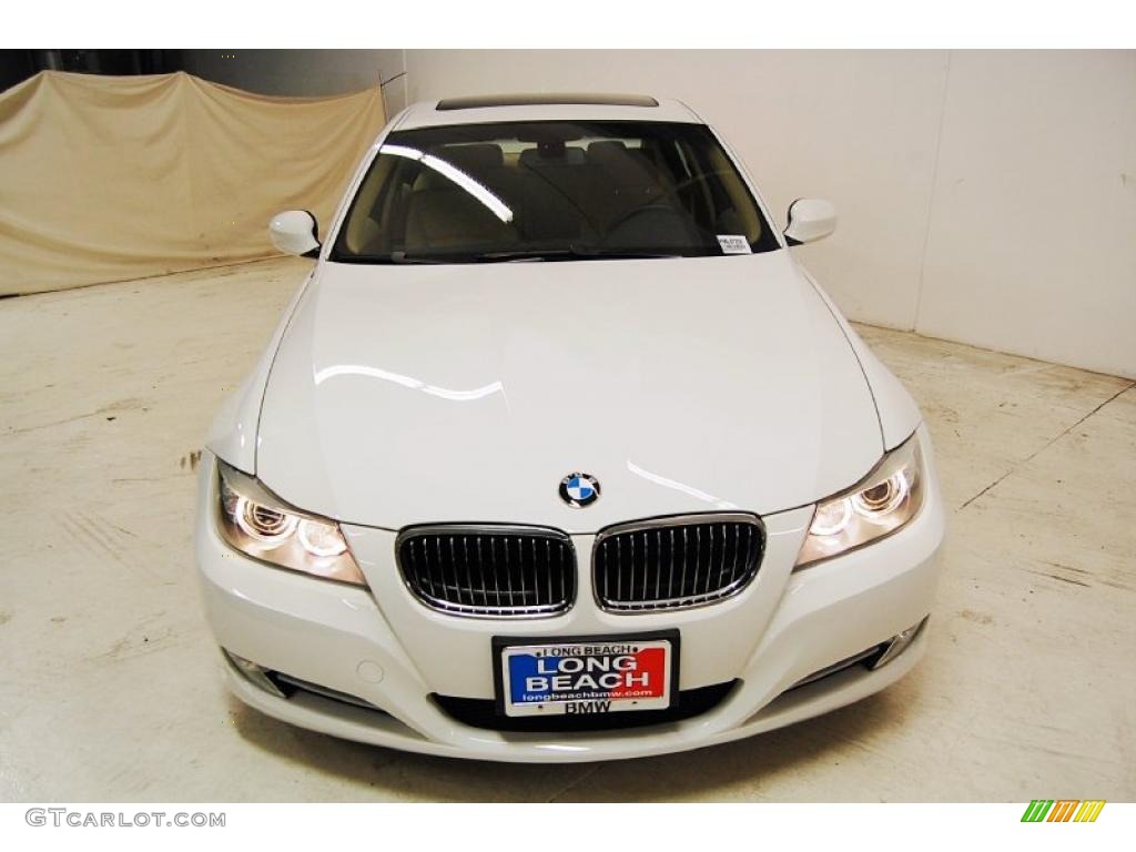 2009 3 Series 335i Sedan - Alpine White / Beige photo #5