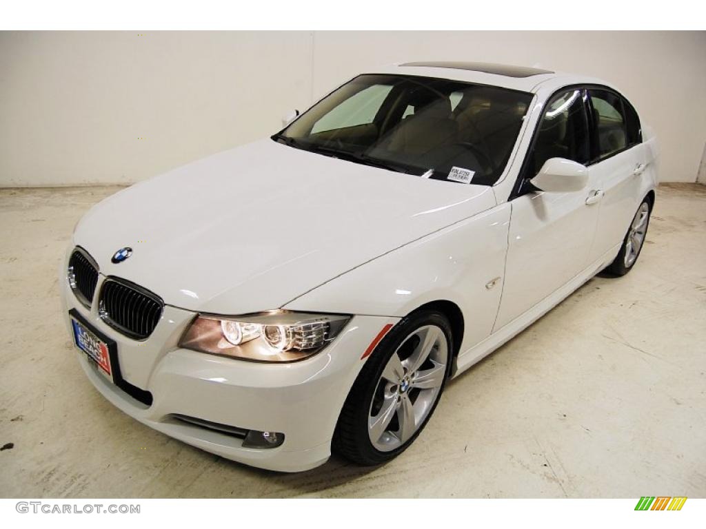 2009 3 Series 335i Sedan - Alpine White / Beige photo #10