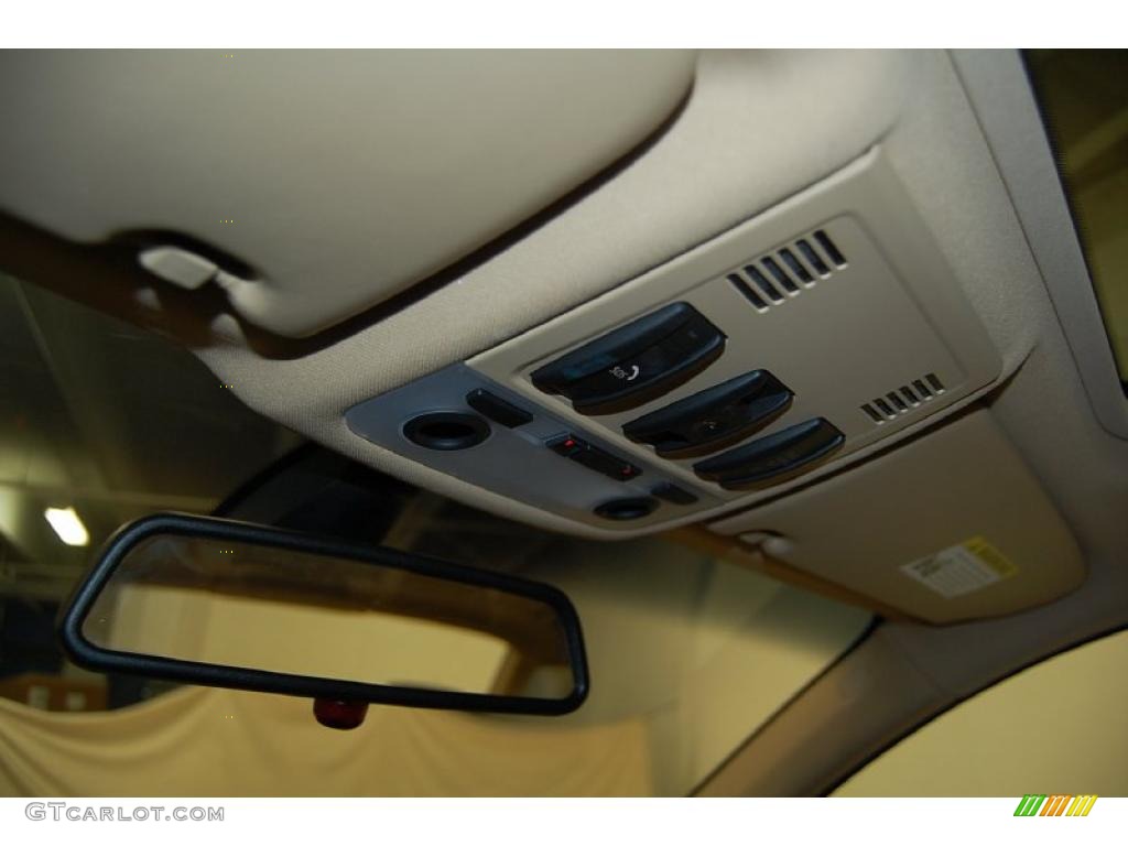 2009 3 Series 335i Sedan - Alpine White / Beige photo #34