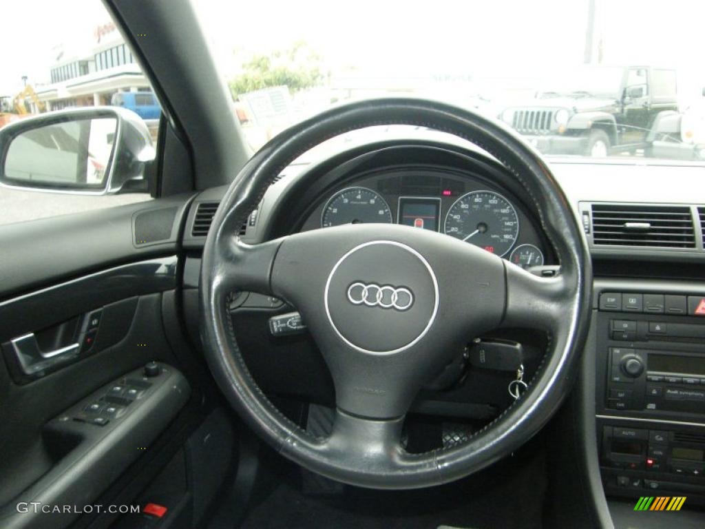 2004 Audi S4 4.2 quattro Sedan Silver Steering Wheel Photo #42878582