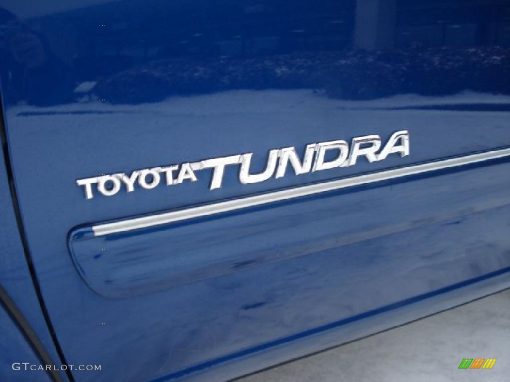 2006 Tundra SR5 Double Cab - Spectra Blue Mica / Light Charcoal photo #29