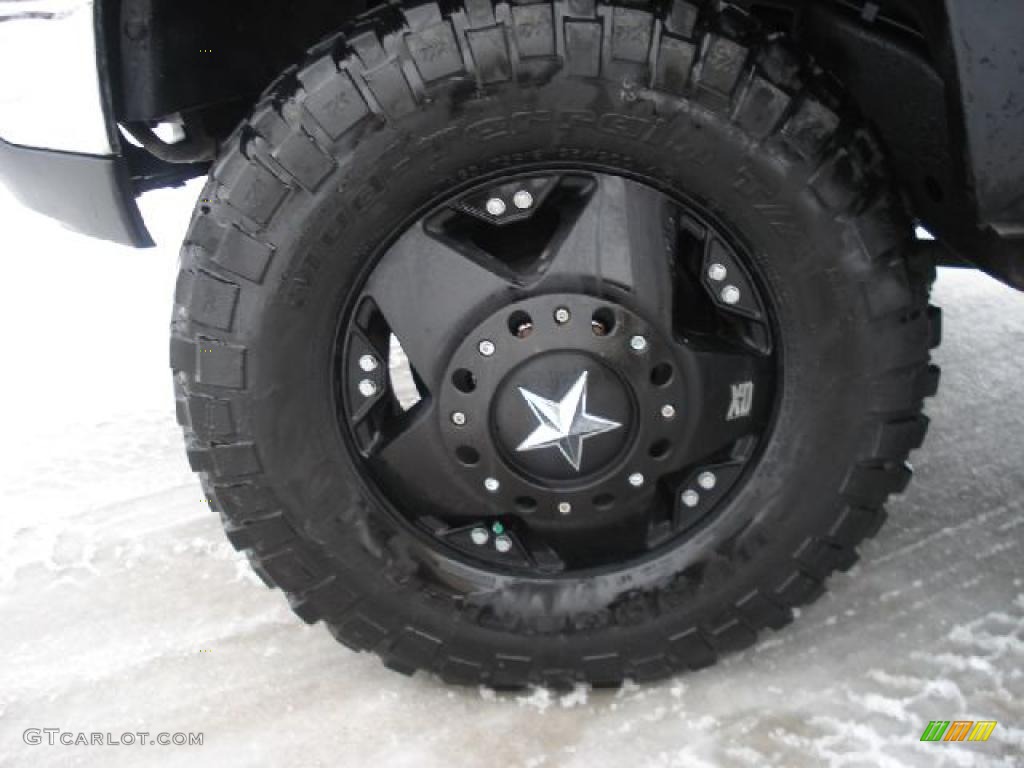 2006 Chevrolet Silverado 3500 LT Crew Cab 4x4 Dually Custom Wheels Photo #42880544