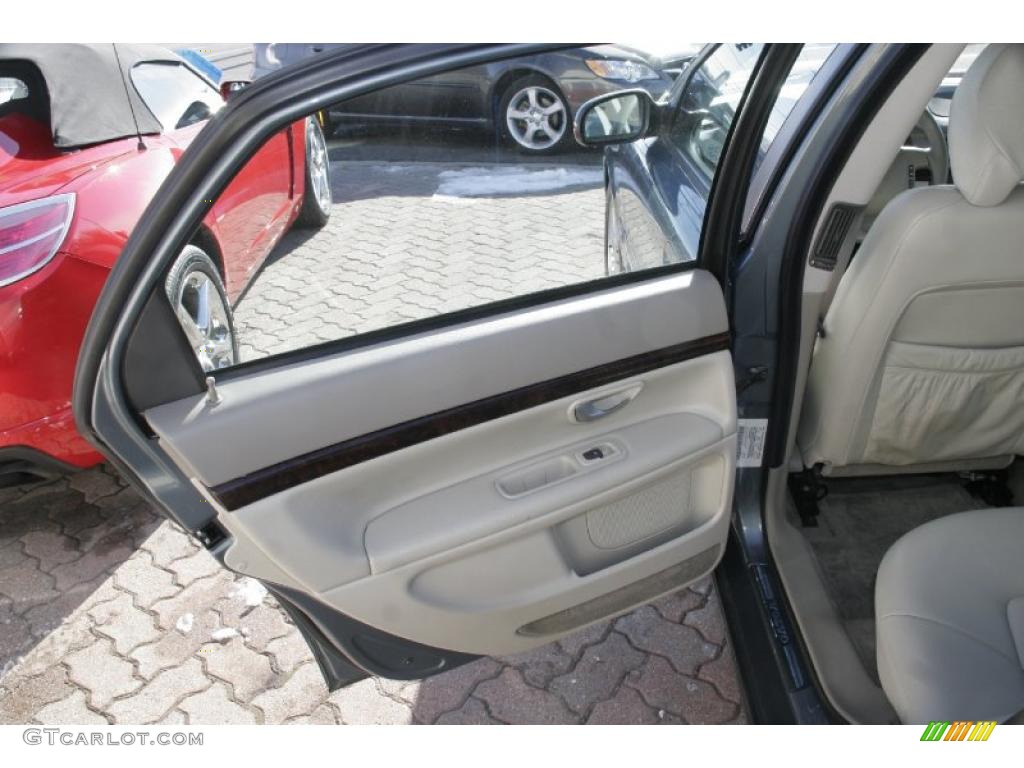 2002 Volvo S80 2.9 Sand Beige Door Panel Photo #42880888