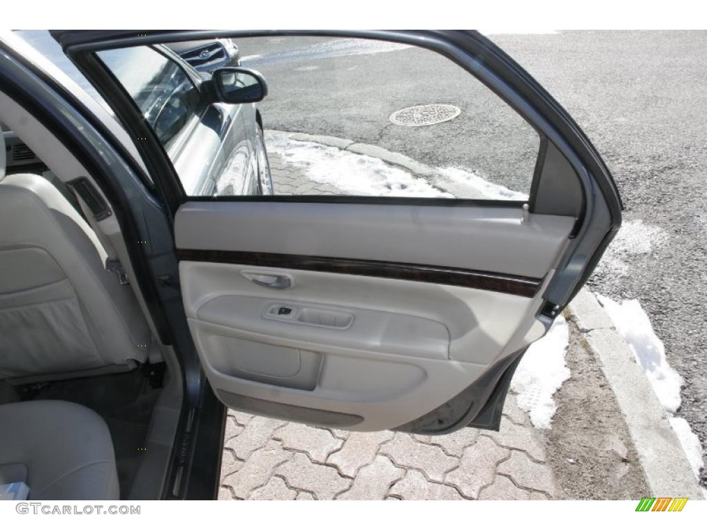 2002 Volvo S80 2.9 Sand Beige Door Panel Photo #42880904