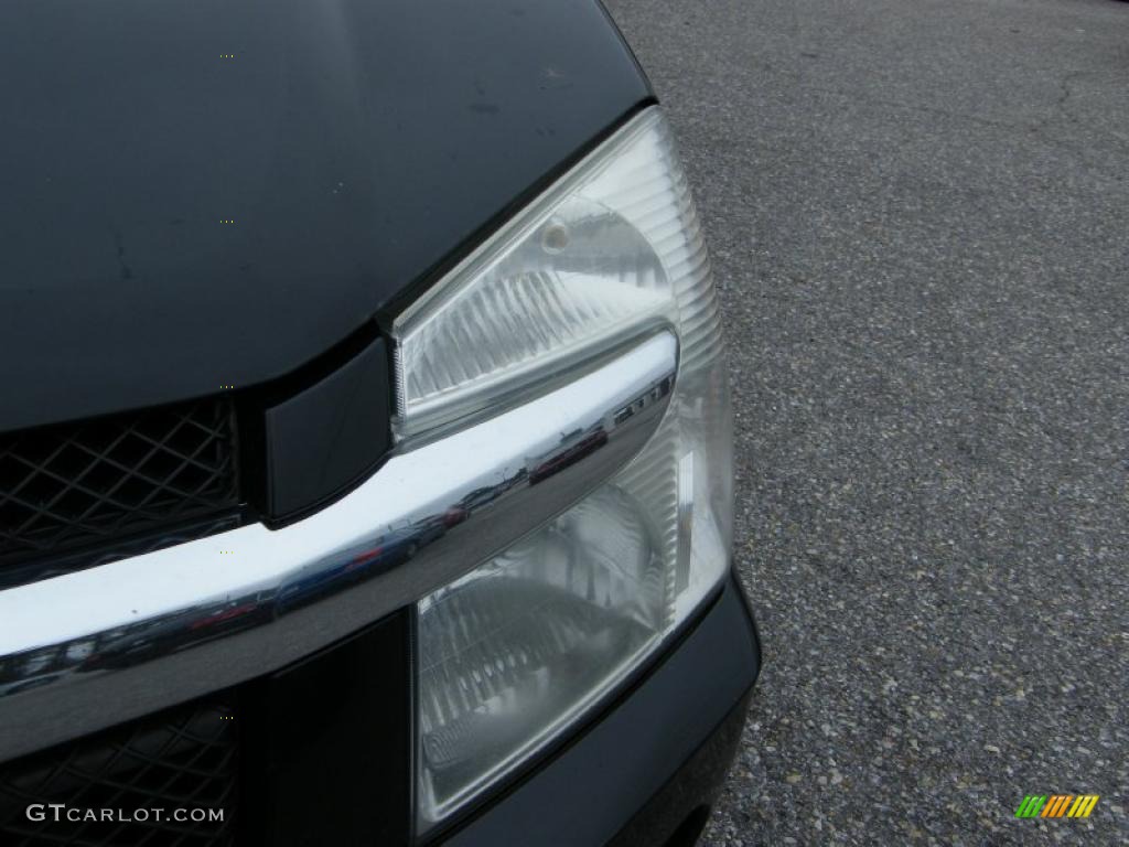 2005 Equinox LT AWD - Black / Light Gray photo #9