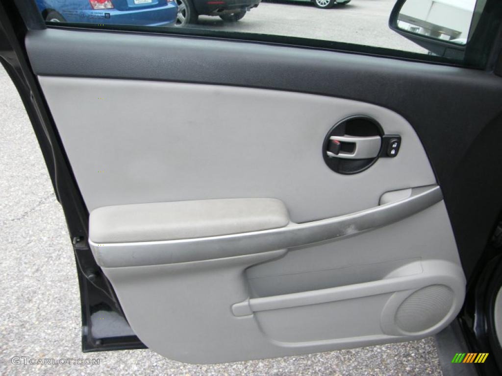 2005 Equinox LT AWD - Black / Light Gray photo #17