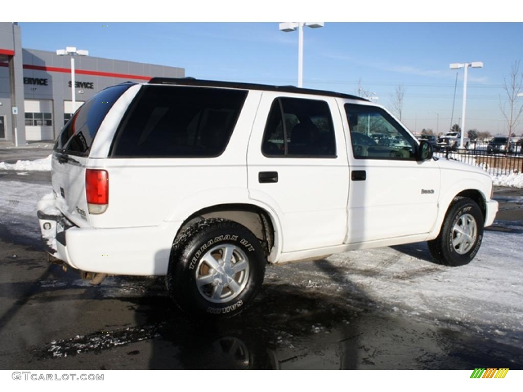 1998 Bravada AWD - White / Medium Gray photo #2