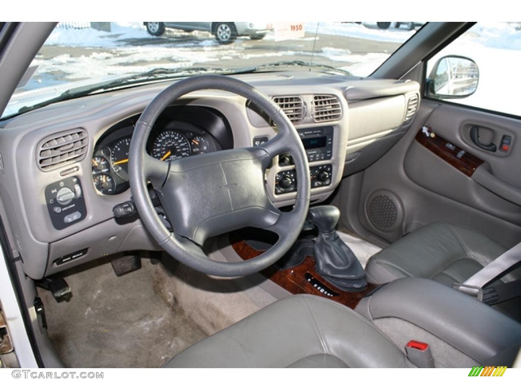 1998 Bravada AWD - White / Medium Gray photo #8