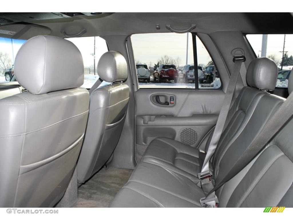 1998 Bravada AWD - White / Medium Gray photo #10