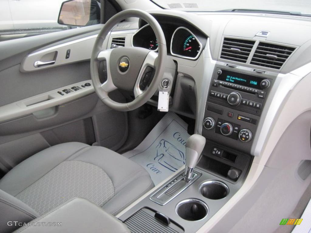 2011 Chevrolet Traverse LS AWD Dark Gray/Light Gray Dashboard Photo #42886157