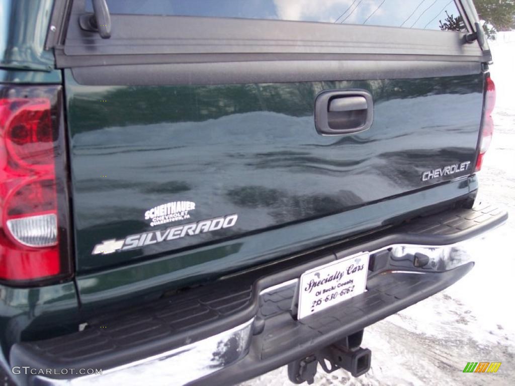 2004 Silverado 1500 LT Crew Cab 4x4 - Dark Green Metallic / Medium Gray photo #26