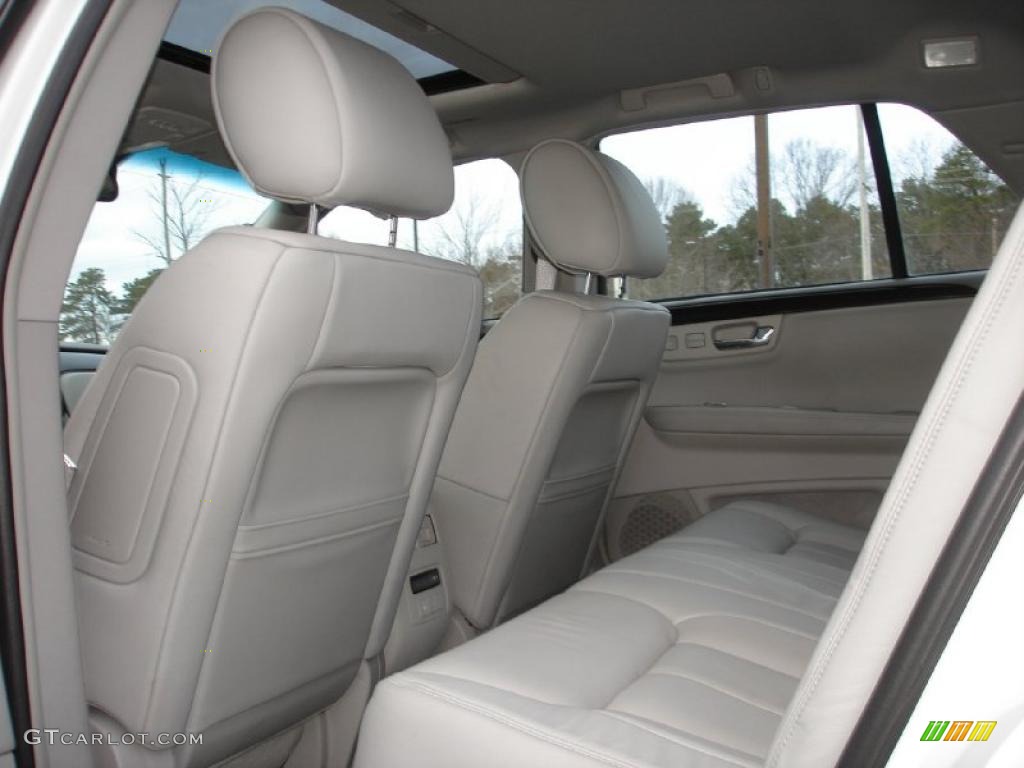 Shale/Cocoa Interior 2010 Cadillac DTS Standard DTS Model Photo #42888889