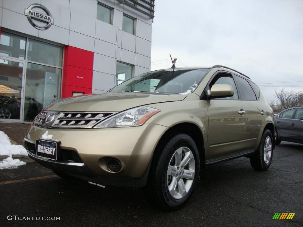 Chardonnay Metallic Nissan Murano