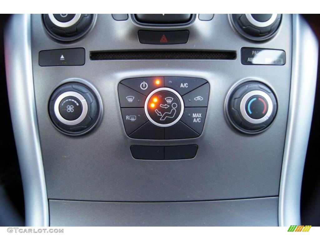 2011 Ford Edge SE Controls Photo #42889877
