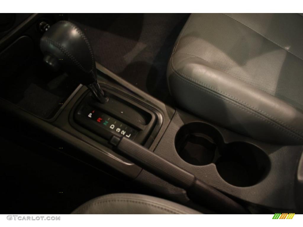 2006 Elantra GT Hatchback - Ebony Black / Gray photo #12