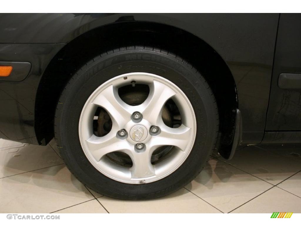 2006 Elantra GT Hatchback - Ebony Black / Gray photo #19