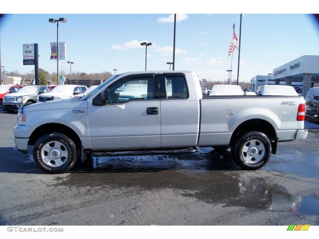 2004 F150 STX SuperCab 4x4 - Silver Metallic / Black/Medium Flint photo #5