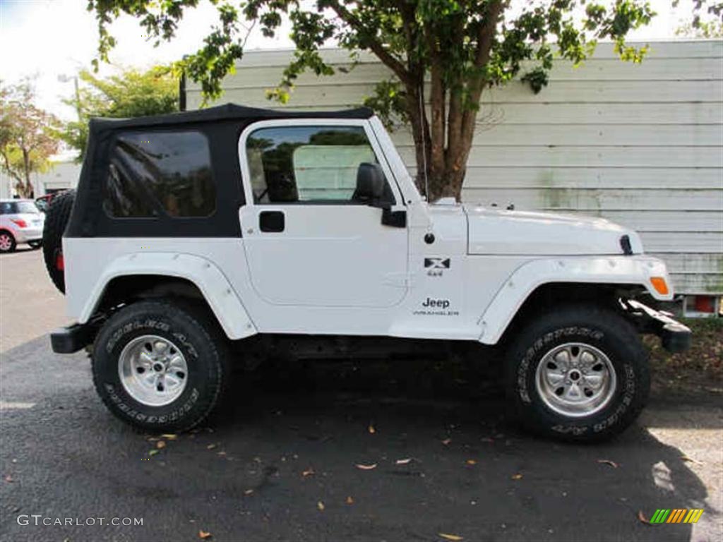 2004 Wrangler X 4x4 - Stone White / Dark Slate Gray photo #2