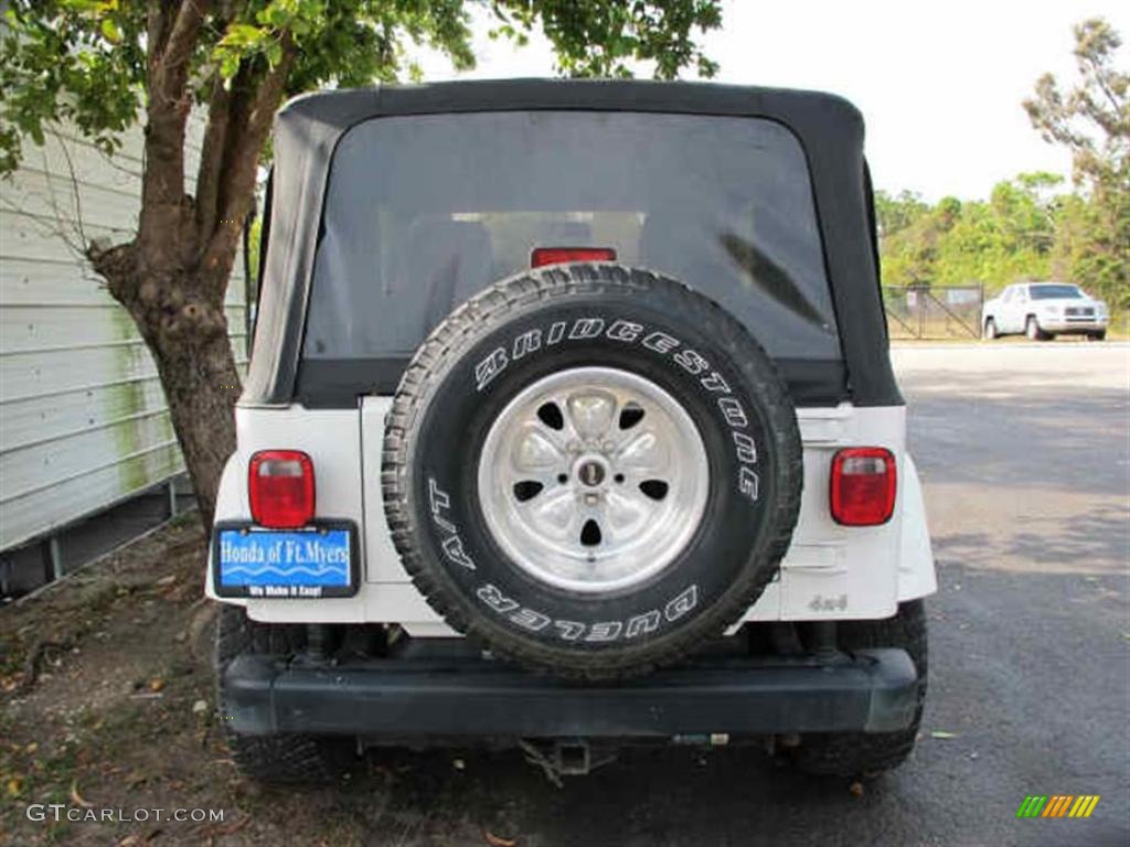 2004 Wrangler X 4x4 - Stone White / Dark Slate Gray photo #4