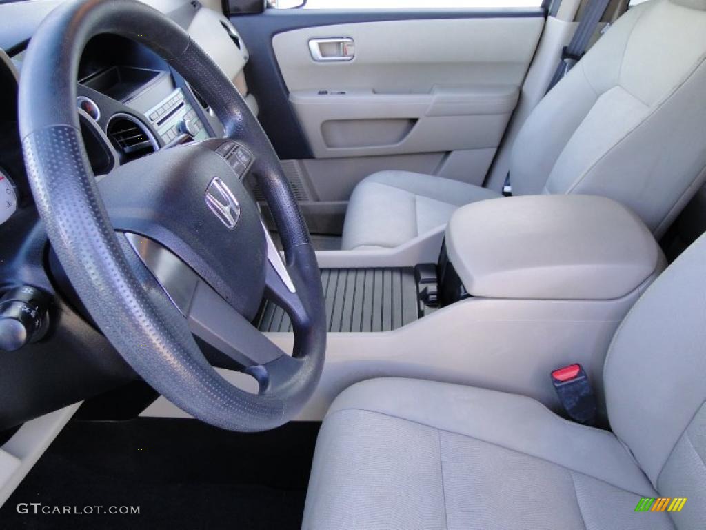 Gray Interior 2009 Honda Pilot LX Photo #42898821
