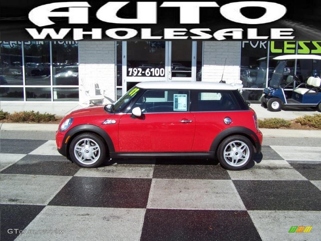 2007 Cooper S Hardtop - Chili Red / Grey/Carbon Black photo #1
