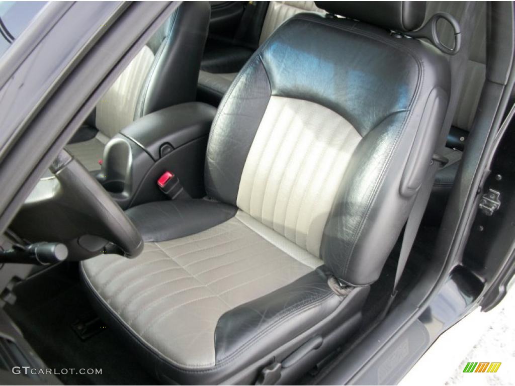 Ebony Interior 2002 Chevrolet Monte Carlo Intimidator SS Photo #42902245