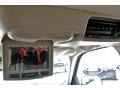 White Diamond - Escalade ESV AWD Photo No. 26