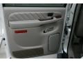 White Diamond - Escalade ESV AWD Photo No. 45