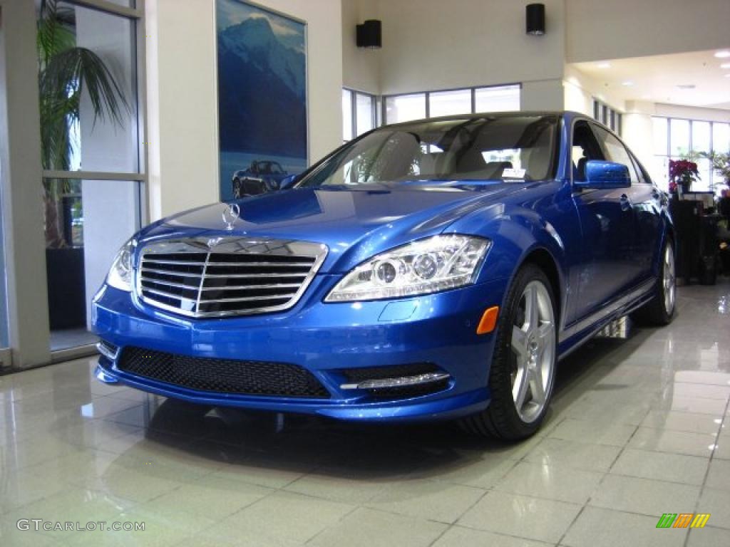 2011 S 550 Sedan - designo Mauritius Blue / designo Porcelain photo #1