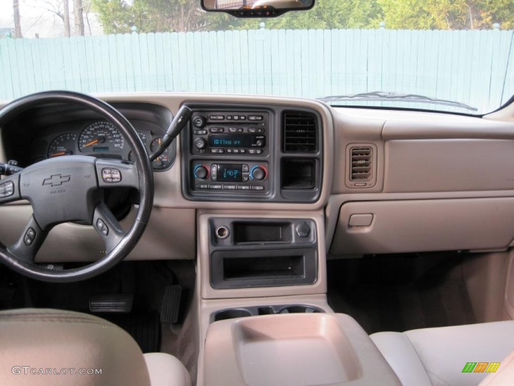 2004 Tahoe Z71 4x4 - Black / Tan/Neutral photo #3