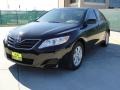 Black - Camry LE Photo No. 7