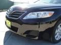 Black - Camry LE Photo No. 9