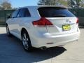 Blizzard Pearl White - Venza V6 Photo No. 5