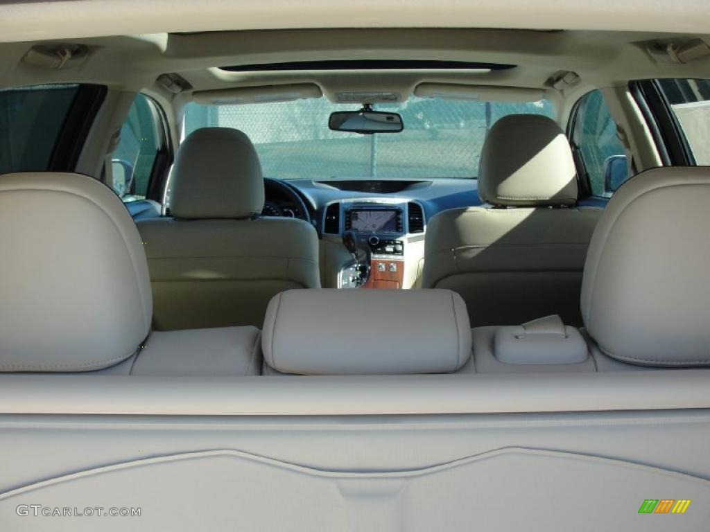 Ivory Interior 2011 Toyota Venza V6 Photo #42918390