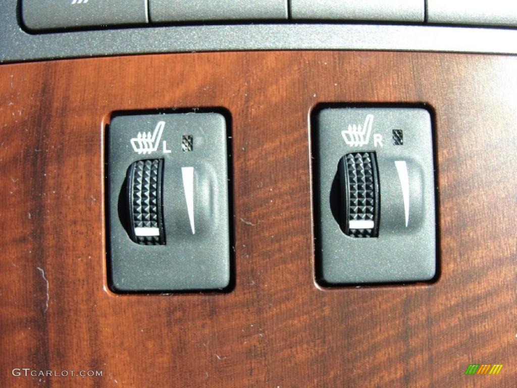 2011 Toyota Venza V6 Controls Photo #42918574