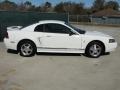 2001 Oxford White Ford Mustang V6 Coupe  photo #2