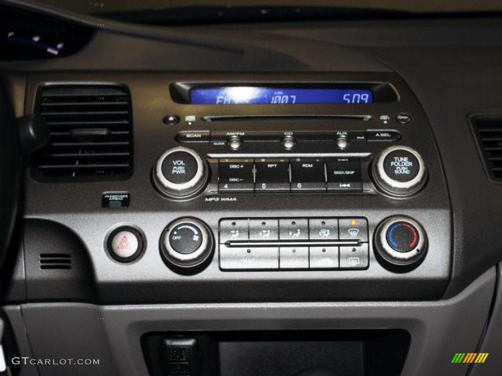 2008 Honda Civic LX Sedan Controls Photo #42924943