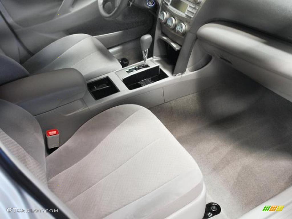 Ash Interior 2009 Toyota Camry LE Photo #42925196