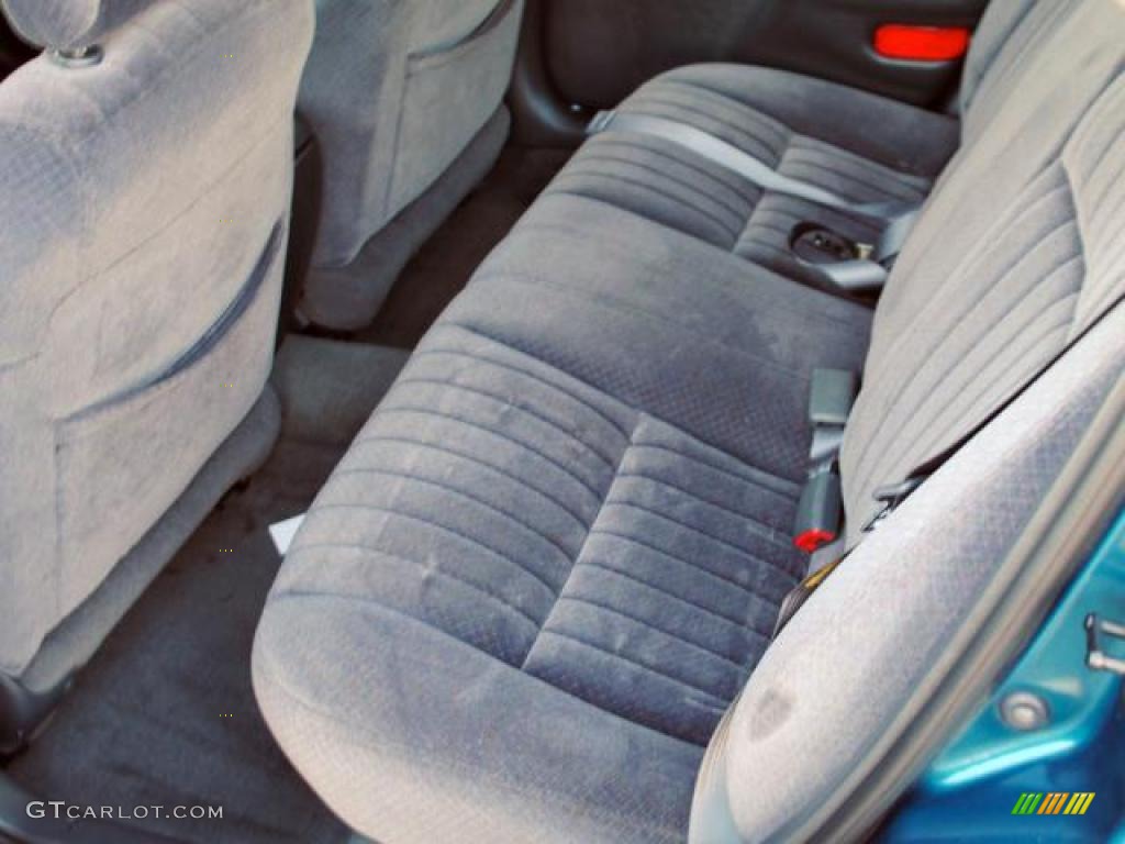 Graphite Interior 2002 Pontiac Grand Prix GT Sedan Photo #42926672